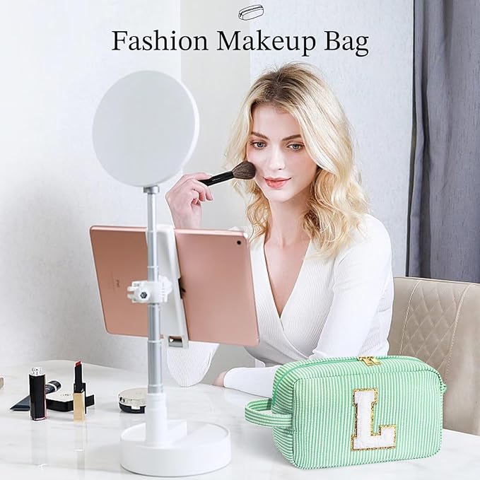 YOOLIFE Personalized Gifts for Mom - Initial Makeup Bag Cosmetic Bag Toiletry Pouch, Personalized Birthday Gifts for Mom Grandmother Stepmother, Mother In Law Gifts, Mothers Day Gifts, Light Green N