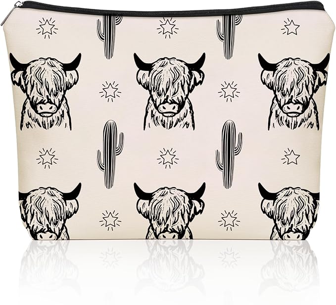 Girlly Western Cow Gifts Makeup Bag: Versatile Highland Cow -Themed Cosmetic Bags，Perfect for Teen Girls, Women & Cowgirl Stuff - Ideal Gift for Travel, Parties, Birthdays, Christmas.