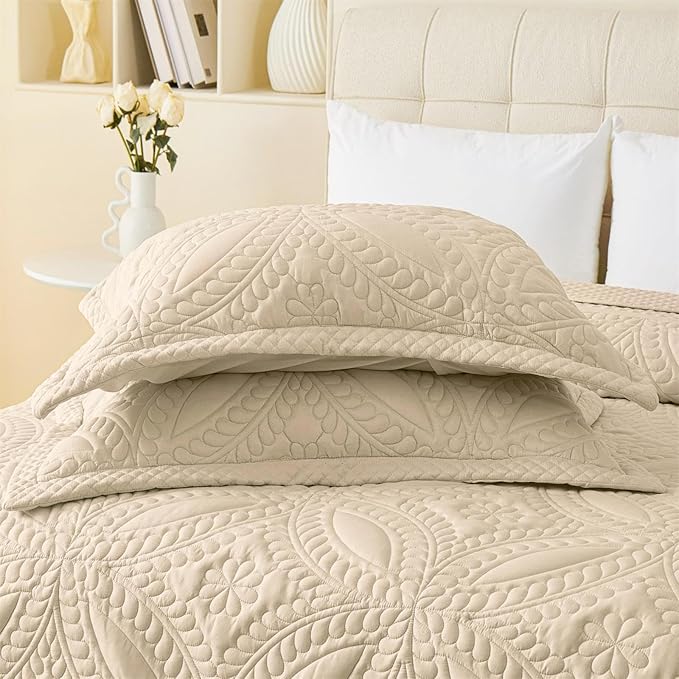 Cmfshape King Bedspread 106"x96",3 Piece King Quilt with 2 Shams,Lightweight Beige Quilt Set for All Season,Modern Coin Pattern Bedding Set(1 Quilt,2 Pillowshams)