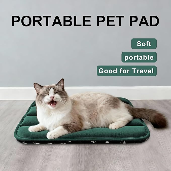 Fogkiss Dog Bed Mat, Reversible Dog Crate Pad with Washable Kennel Mat and Soft Foam, Flat Pet Bed for Dogs & Cats, for Crates Carriers & Travel (Green, 18" L*12" W*1.5" Th)