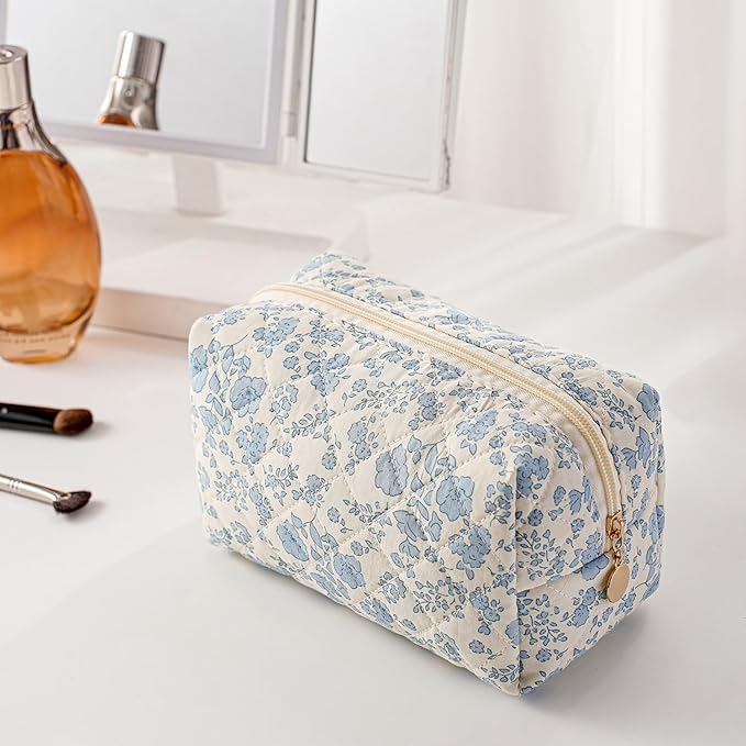 Gleyemor 2 Pieces Quilted Makeup Bag, Cute Floral Cosmetic Bag for Women, Cotton Make Up Bag Set, Flower Travel Toiletry Bag Tote Bag Organizer (Blue Floral+ Pink Rose)