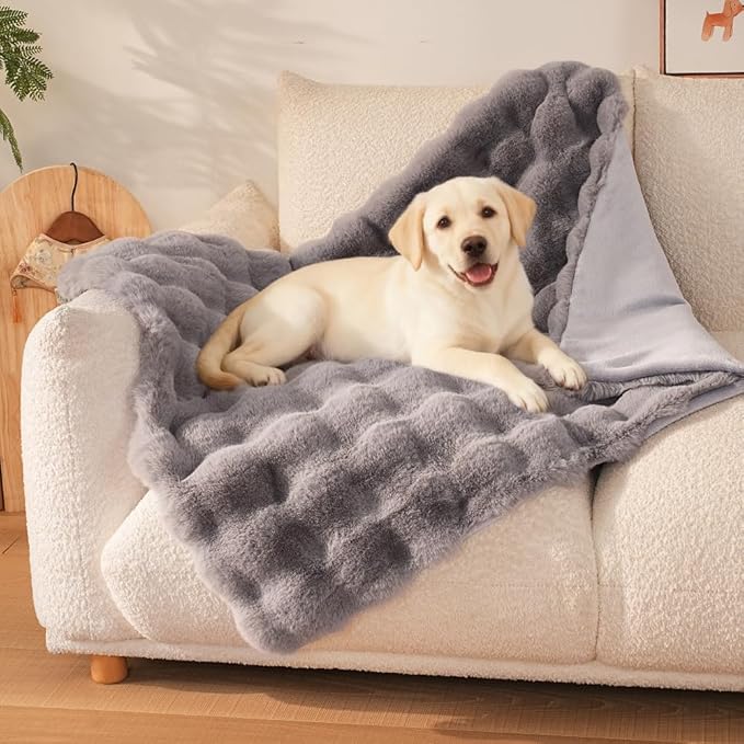 SOMAHE Dog Blanket Self-Warming Throw for Medium & Large Dogs, Dual-Side Sherpa Plush, Thick Crate Bed Cover & Car Seat Mat, Anti-Static Machine Washable No Shrink, 39x30 Inch Gray