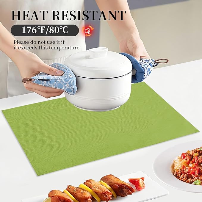 Placemats Set of 6 Linen Type Fabric Cloth Placemats, 19 x 13 Inch Double Layered Thick Wrinkle Free Heat Resistant Table Place, for Dining, Kitchen, Party (Green, 48 * 33cm)