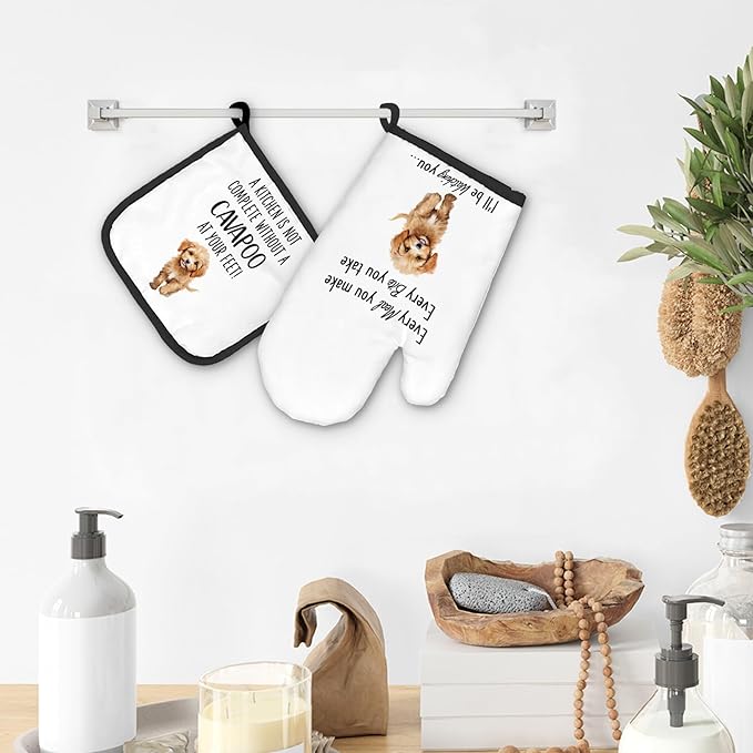 Cavapoo Gifts Dog Oven Mitts and Pot Holders Sets, Cavapoo Dog Gifts Dog Kitchen Accessories Sets, Complete Without a Cavapoo Dog Heat Resistant Oven Glove Potholders for Kitchen Baking