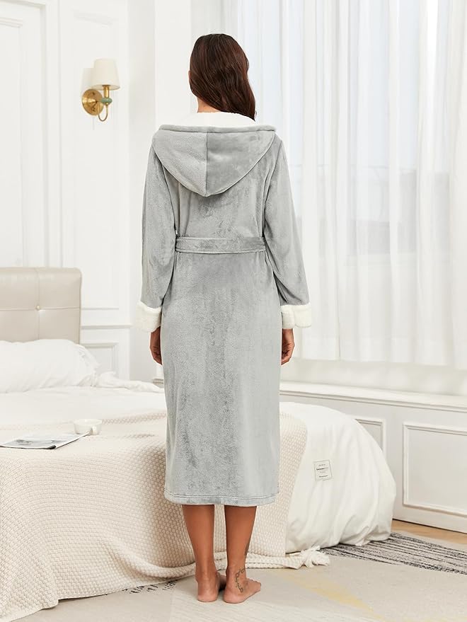 RONGTAI Womens Plush Fleece Hooded Bathrobe, Thick Nightgown Long Robe Sleepwear with Two Side Pockets and Belt