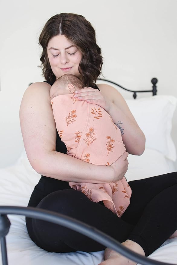 Leyl&Ari Muslin Swaddle Baby Blanket | 100% Organic Cotton Recieving Wrap (Peach/Neutral Set)