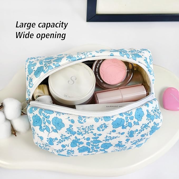 STARDW Cute Quilted Floral Makeup Bag for Women, Large Capacity Travel Toiletry Bag with Zipper and Canvas Lining