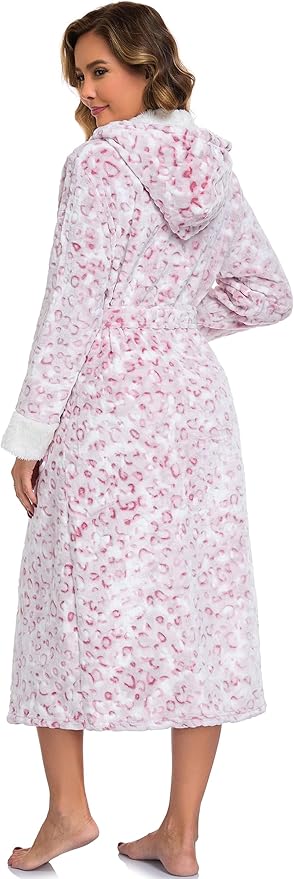 RONGTAI Womens Plush Fleece Hooded Bathrobe, Thick Nightgown Long Robe Sleepwear with Two Side Pockets and Belt