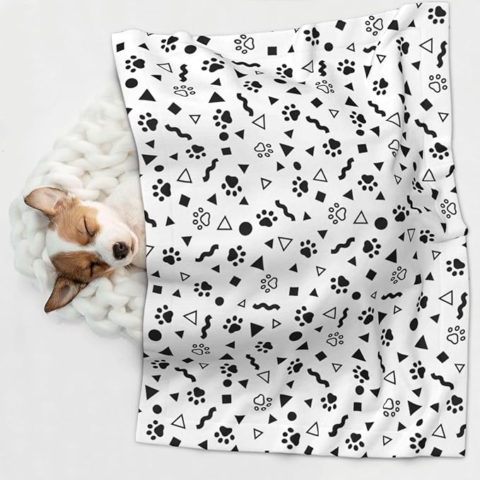 ENSFTF Pet Blanket,Warming Ultra Soft Warming Mat for Indoor Pet Beds & Furniture Reversible Blanket Machine Washable 27.6 * 19.7Inch,Animal Footprints Pattern