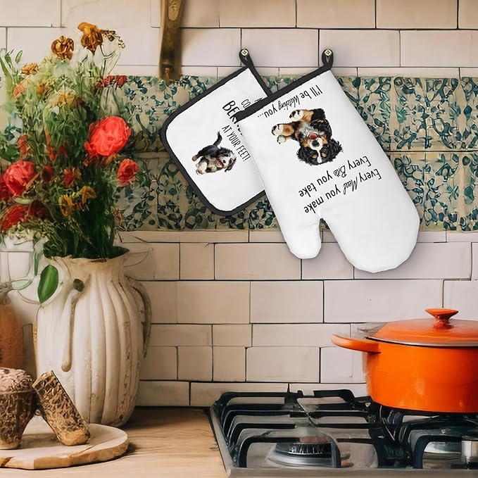 Bernedoodle Gifts Dog Oven Mitts and Pot Holders Sets, Bernedoodle Dog Gifts Dog Kitchen Accessories Sets, Complete Without a Bernedoodle Dog Heat Resistant Oven Glove Potholders for Kitchen