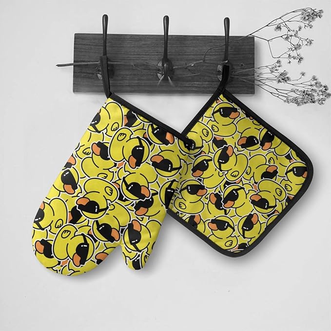 Funny Rubber Duck with Sunglasses Oven Mitts and Pot Holders Insulated Gloves & Kitchen Counter Safe Mats for Cooking BBQ Baking Grilling (2-Piece Set)