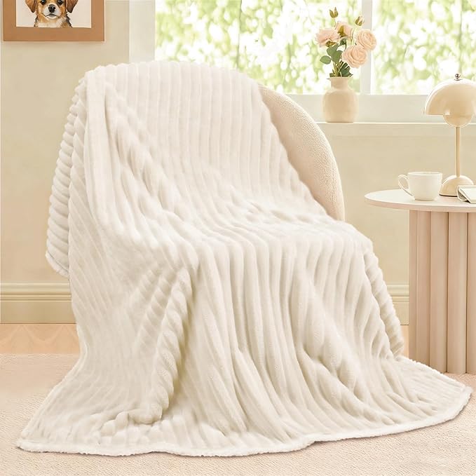 Luciphia Waterproof Dog Blanket for Small Puppy Ultra-Soft Calming Cut Pile Flannel Throw Durable & Warm Furniture Protection for Couch Car Pet Cat Blanket Machine Washable Soft White,S(40''x28'')
