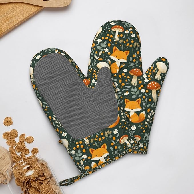 Heat Resistant Oven Mitts 2 Pack, 500°F Silicone Oven Gloves with Non-Slip Grip, Soft Quilted Cotton Lining for Baking, Grilling, BBQ, Cooking (Fox Green)