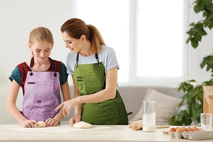 Kids Art Aprons for Painting, Gardening, Cooking, Multiple Pockets, Kids Smock for Boys & Girls, Waterproof (Age6-12)