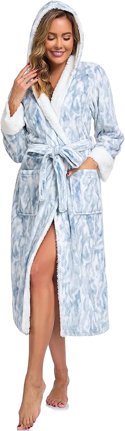 RONGTAI Womens Plush Fleece Hooded Bathrobe, Thick Nightgown Long Robe Sleepwear with Two Side Pockets and Belt