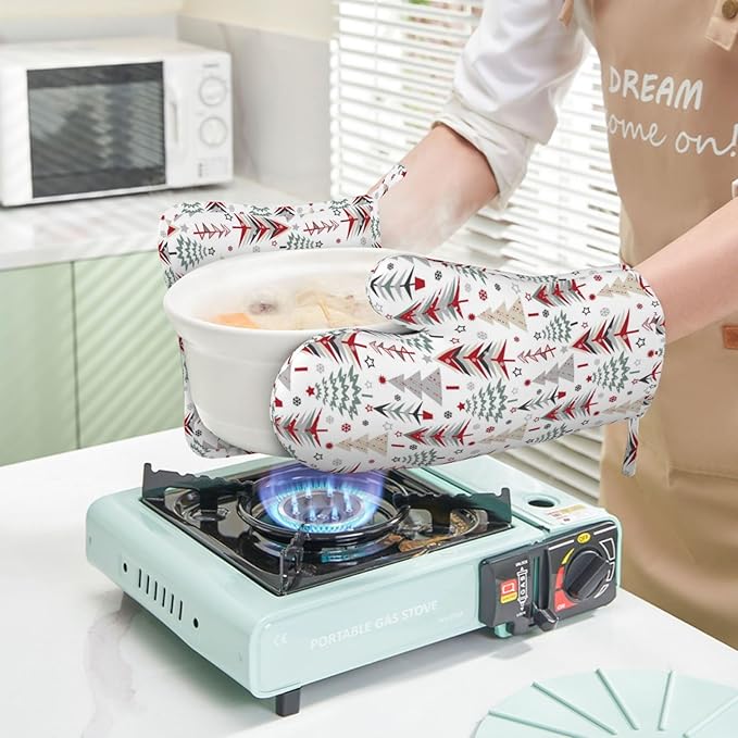 Christmas Trees Oven Mitts and Pot Holders Set, 4pcs Silicone Winter Snowflake Pattern Oven Glove for Kitchen Heat Resistant Christmas Oven Mitts and Potholders Non-Slip for Cooking