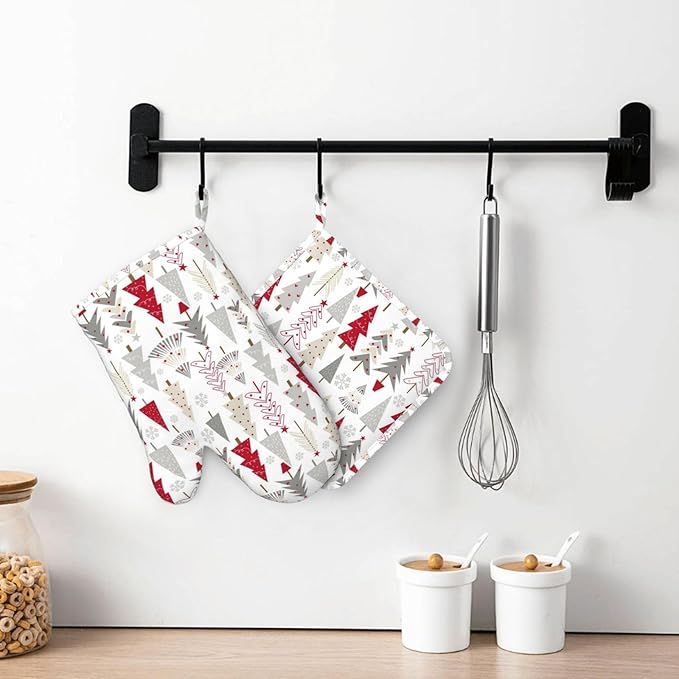 Christmas Tree Oven Mitts and Pot Holders Set, 4pcs Silicone Grey Beige Red Christmas Tree Oven Glove for Kitchen Heat Resistant Stars Snowflake Oven Mitts and Potholders Non-Slip for BBQ