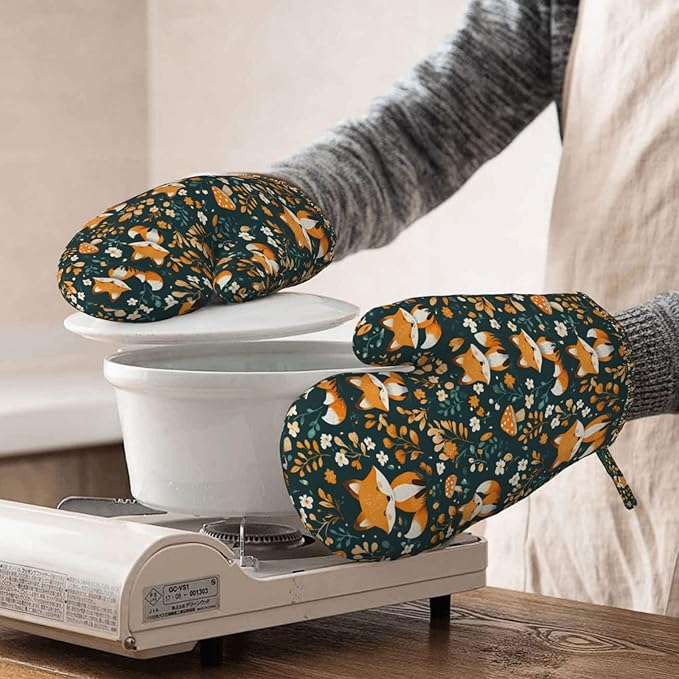 Oven Mitts 2 Pack, Silicone Kitchen Gloves, Heat Resistant with Non-Slip Grip and Soft Quilted Cotton Lining for Cooking Barbecue Backing (Fox)