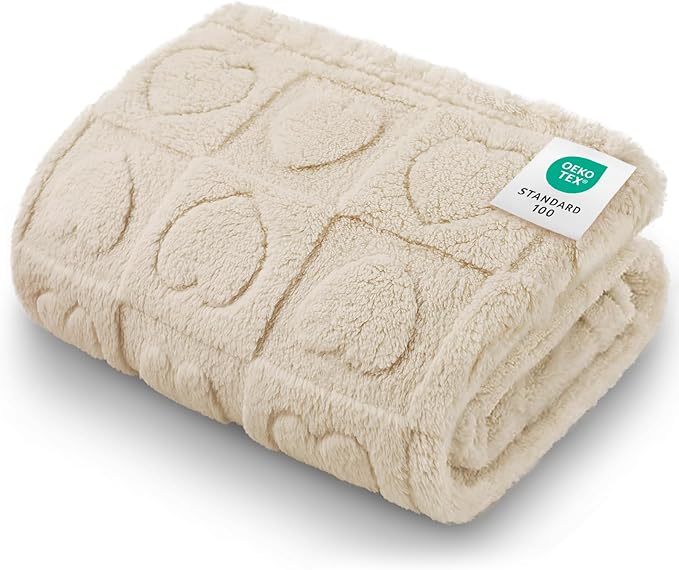 Luciphia Small Dog Blanket Washable Pet Bed Cover Soft Fluffy Puppy Blanket with Premium Fleece 300GSM Cozy Calming Cat Blankets for Indoor Cats Beige 57x40 inch