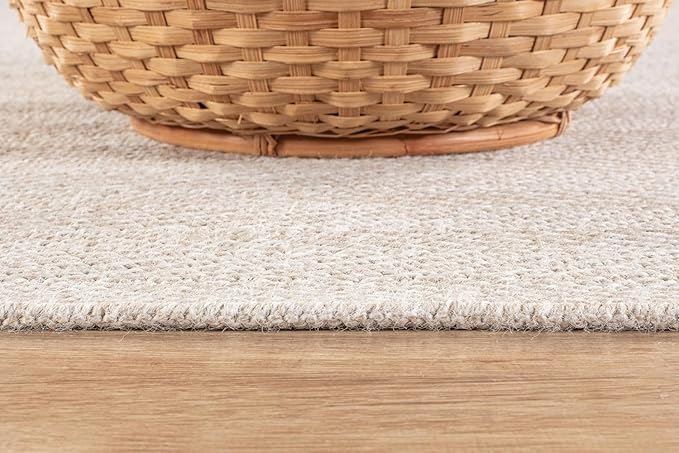 CAMILSON Easy Jute Round Rug 6ft Indoor Outdoor Off-White Color Fiber Area Rugs for Living Room and Patio Rug Herringbone Boho Woven Design Easy-Cleaning Washable Outside Carpet Alfombras (6 Round)