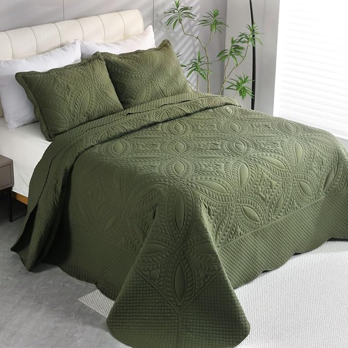 Cmfshape King Bedspread 106"x96",3 Piece King Quilt with 2 Shams,Lightweight Olive Green Quilt Set for All Season,Modern Coin Pattern Bedding Set