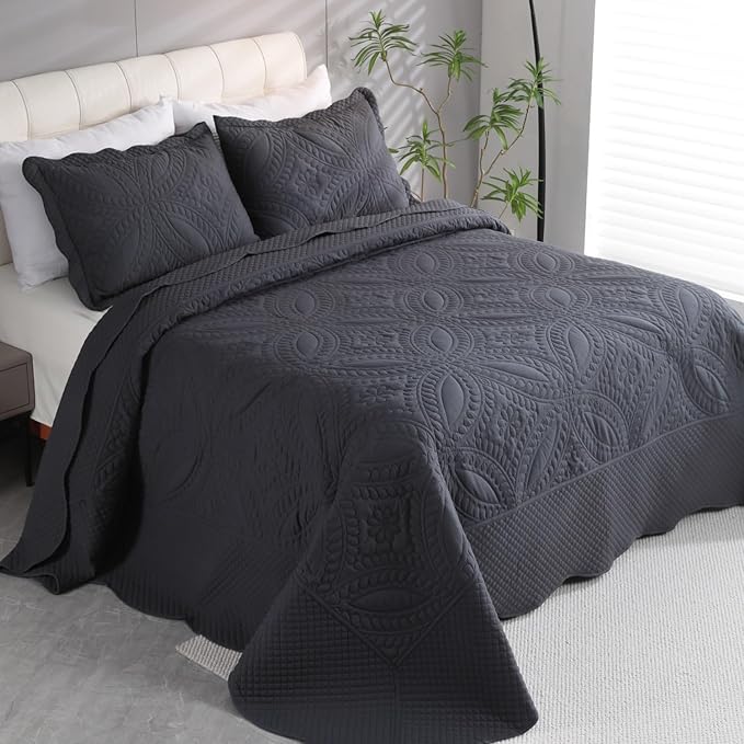 Cmfshape Oversize King Bedspread 120"x120",3 Piece California King Quilt,Lightweight Grey Quilt Set for All Season,Modern Coin Pattern Bedding Set