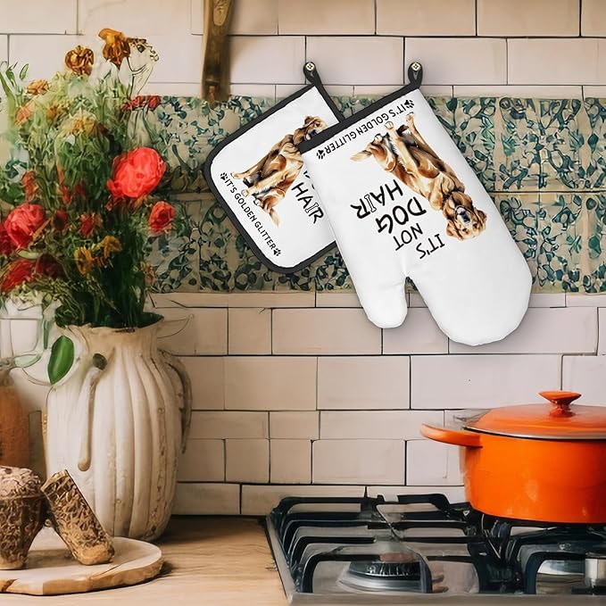 Golden Retriever Gifts Dog Oven Mitts and Pot Holders Sets, Golden Retriever Decor Kitchen Accessories Sets, It’s Golden Glitter Dog Heat Resistant Oven Glove Potholders for Kitchen Baking