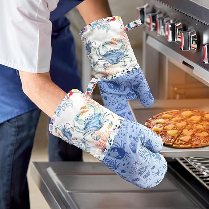 Oven Mitts, Heat Resistant with Soft Quilted Cotton Lining Set of 2, Fashion Crab Design with Silicone Printing Anti-Slip Kitchen Gloves for Safe Backing Cooking Barbecue (Lilac,Crab)