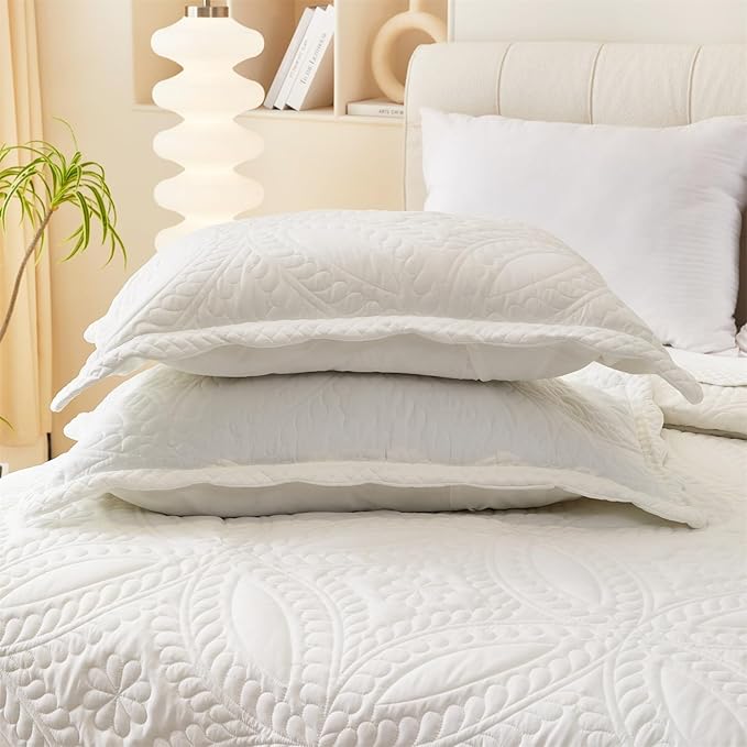 Cmfshape Oversize King Bedspread 120"x120",3 Piece California King Quilt,Lightweight Quilt Set for All Season,Modern Coin Pattern Bedding Set White