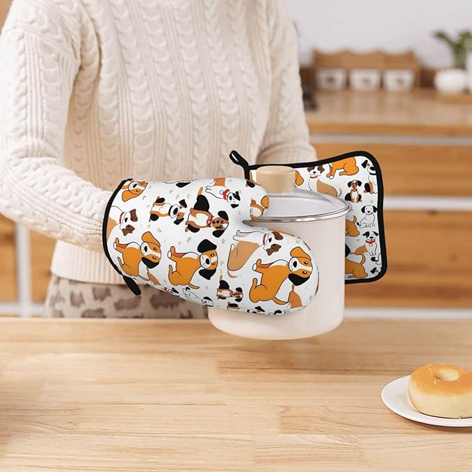 Oven Mitts and Potholders Yellow Cartoon Dog Silicone Glove Heat Resistant, Kitchen Gloves for Cooking, 2-Piece Set