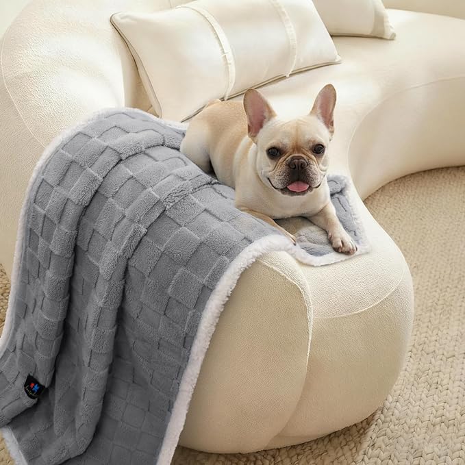 Luciphia Waterproof Dog Blanket for Small Dogs Washable Soft Sherpa Fleece Cat Blankets with 3D Jacquard Cozy Calming Reversible Couch Protector Furniture Protection for Pet, Gray White, 40x28 inch