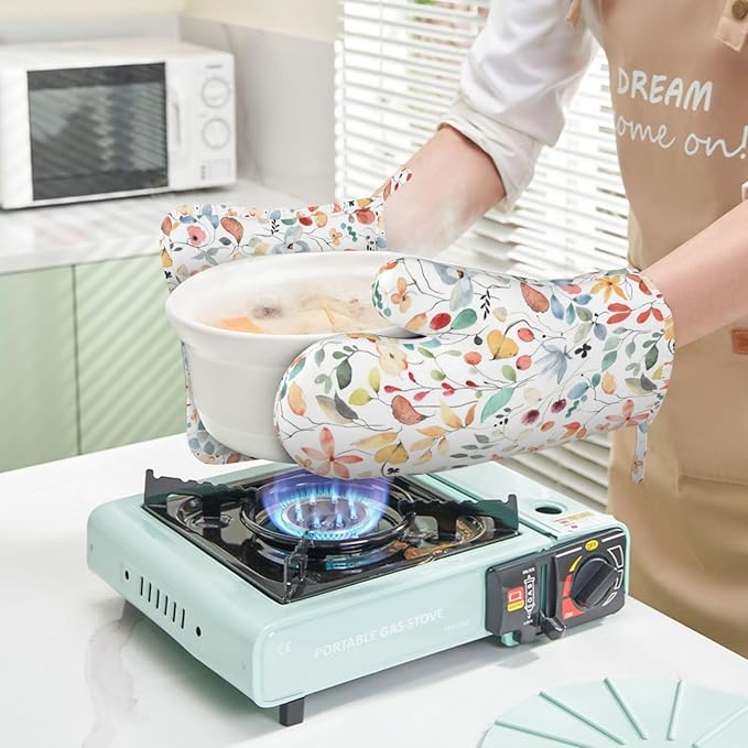 Sprint Floral Butterfly Oven Mitts Pot Holders Set Silicone Rustic Colorful Wild Flowers Kitchen Oven Mitts Heat Resistant Potholders Non-Slip 4pcs Hot Pads and Oven Gloves Sets for Cooking