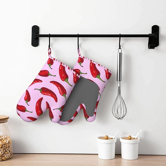 Heat Resistant Oven Mitts 2 Pack, 500°F Silicone Oven Gloves with Non-Slip Grip, Soft Quilted Cotton Lining for Baking, Grilling, BBQ, Cooking (Peppers Pink Red)