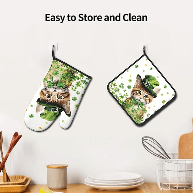 Shamrock Green Leaf Oven Gloves and Pot Holders 2PCS Sets Cute Cat Kitchen Baking Accessories Spring Clovers Heat Resistant Oven Mitts Hot Pads for Cooking BBQ Decorative Kitchen Gift