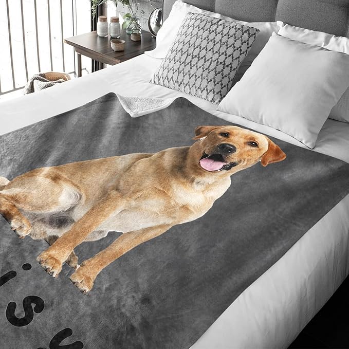 GlisterGlow Personalized Dog Blanket, Customized Pet Blankets with Name Picture, Throw Blanket for Small Medium Large Dog Puppy Cat