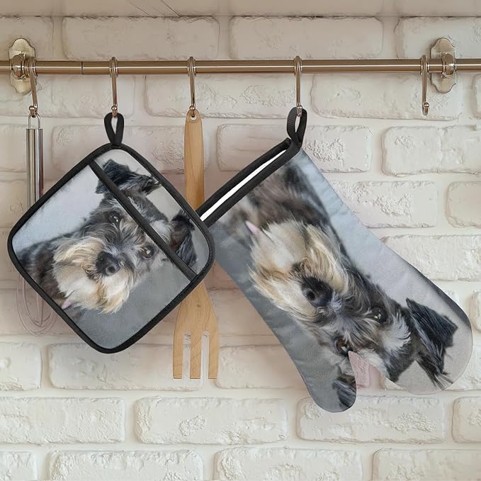 Cute Schnauzer Dog Oven Mitts and Pot Holder Set of 2, Kitchen Heat Insulation Pads Non-Slip Potholders Baking Gloves for BBQ Cooking Baking