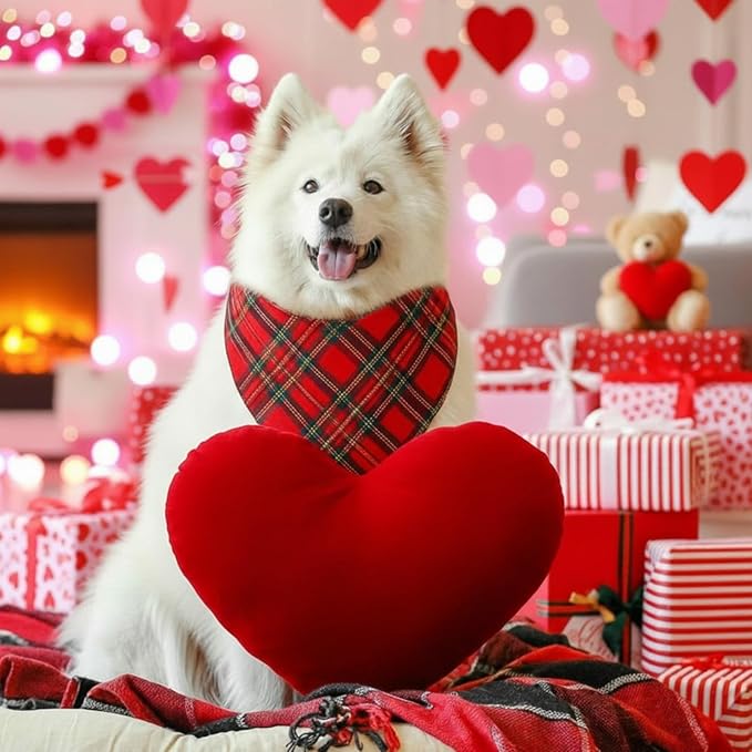 Abbylike 50 Pcs Valentine's & St. Patrick's Day Dog Bandanas Bulk Red & Green Plaid Bandanas for Dogs Triangle Kerchief Bib Scarf for Pet Holiday Costume Photo Props Accessories (31.5 x 21.7 x 21.7)