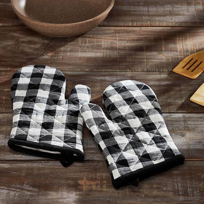 VHC Brands Cotton Oven Mitt Set of 2, Heat Resistant, Baking Glove Pot Holder, Kitchen Mitts, Annie Buffalo Check Collection, 12.5x8, Country Black & White Checkered