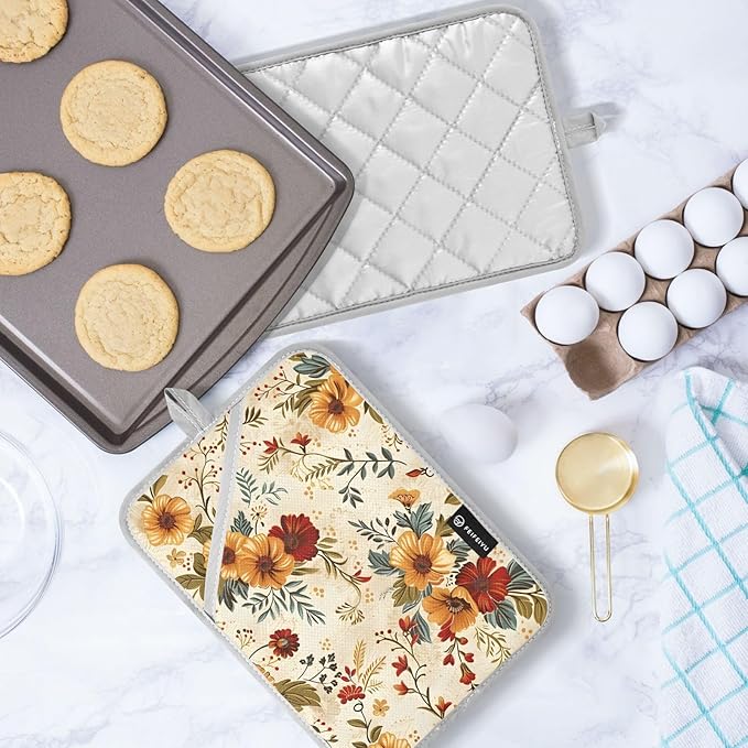 Pot Holders Set of 2 Floral Hot Pads for Kitchen Heat Resistant Potholders Sets for Kitchen and Baking 7x9.8in
