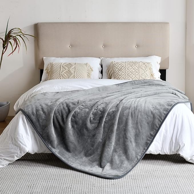 Yaning Waterproof Blanket for Bed Couch Sofa, Soft Liquid Pee Proof Pet Blanket for Dog Puppy Cat, Reversible Sherpa Fleece Furniture Protector (Grey, 60x80 inches)