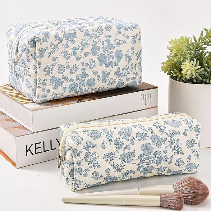 MZLUWM 2 Pcs Makeup Bag Travel Cosmetic Bag，Cute Floral Quilted Makeup Bag Set for Women Girls，Cotton Travel Toiletry Zipper Make Up Pouch (Blue Floral)