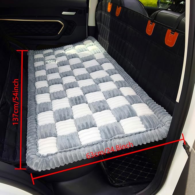 AEEISHOMEREFORM Dog Bed for Car Backseat, Non-Slip Pet Mat Furry Back Seat Blanket for Dogs, Washable Seat Cover for Backseat Extenders (Grey&White, 24.8x54 inch)