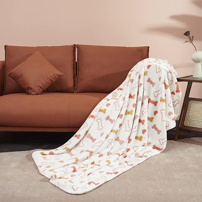 Allisandro Luxurious Dog Blanket, 350 GSM Super Fuzzy Microplush Fleece Pet Blankets for Small Medium Large Dogs and Cats, White Bone, 80 × 64 Inches