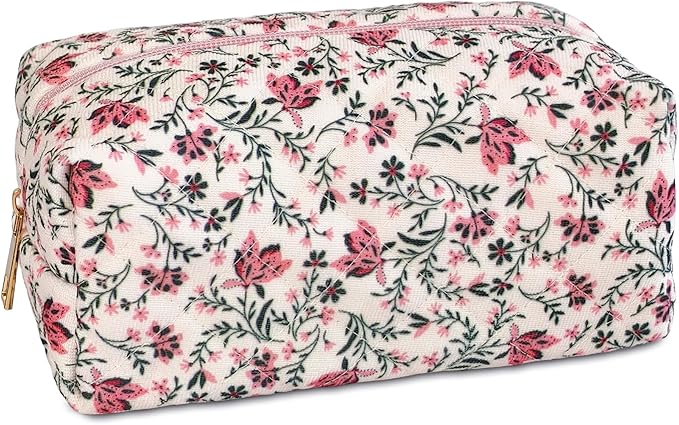 STARDW Cute Quilted Floral Makeup Bag for Women, Large Capacity Travel Toiletry Bag with Zipper and Canvas Lining