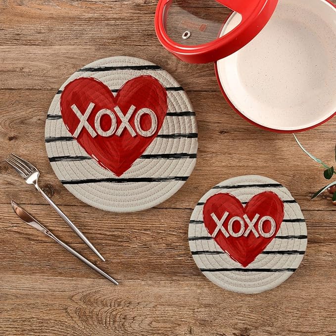 Heart XOXO Striped Love Trivet Mat 2PCS Round Woven Potholders Kitchen Table Countertop Protector Hot Pads Farmho