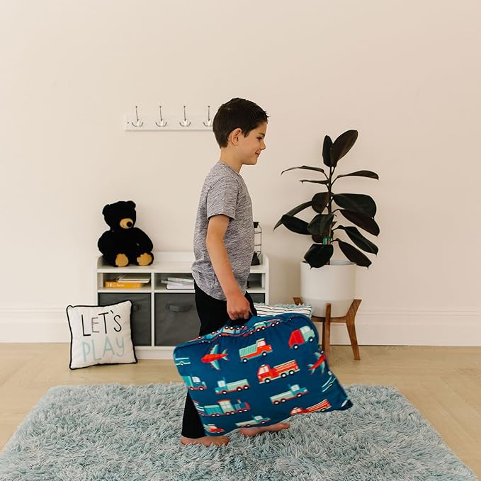 Wildkin Kids Plush Nap Mat – Soft, Cozy, Convenient for Daycare & Preschool