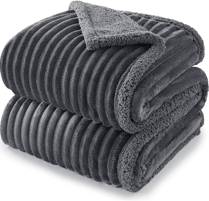 AIPERRO Waterproof Dog Blanket for Small Dogs, Washable Soft Puppy Cat Blanket Flannel Cotton Velour for Sofa Couch Protector, Comfort & Security Reversible Bed Protection for Pet, 25"X35", Gray