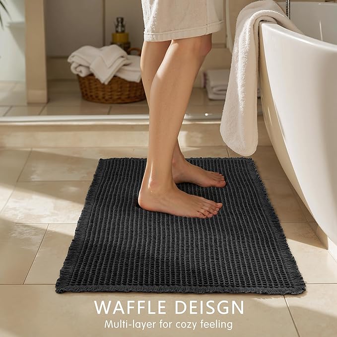 SUBRTEX Waffle Braided Bath Mat, 16" x 24" Soft Waffle Bath Rugs, Absorbent Non Slip Bathrooom Mats, Machine Washable Area Rug for Bathroom, Quick Dry, Black