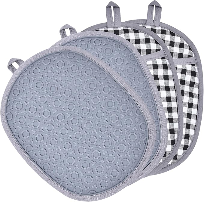 4Pack Pot Holders and Oven Mitts for Kitchen Heat Resistant Hot Mitts Pads Silicone Anti-scalding Cooking, Baking Plaid