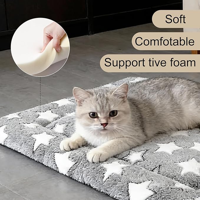 Fogkiss Dog Crate Mat, 4 Piece Reversible Pet Bed, Polyester, Machine Washable, Small Dogs & Cats, Rectangular (Gray Star, 18" L x 14" W x 1.5Th)
